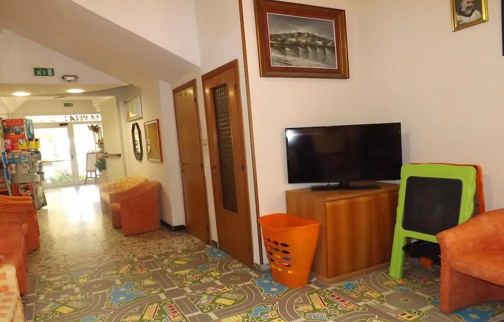 Hotel La Vela Bellaria-Igea Marina 2*,  Italy